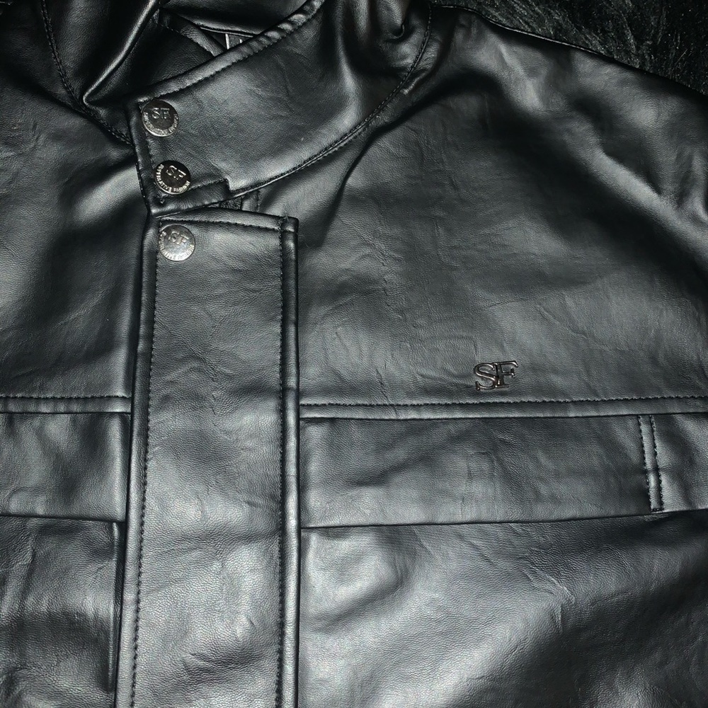 Mens Superlative Fashion leather jacket.